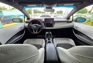 Toyota Corolla Hatchback 2019 Blue