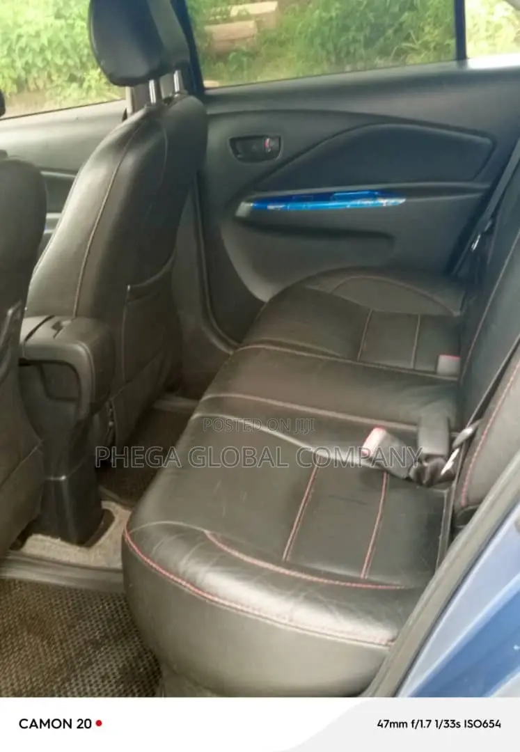 Toyota Yaris 2008 Blue