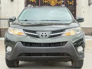 Toyota RAV4 2014 Green