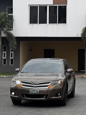 Toyota Venza 2010 Brown