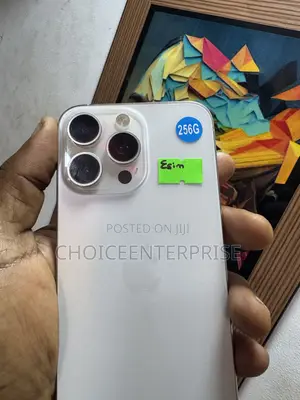 Apple iPhone 15 Pro Max 256 GB White