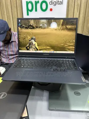 Laptop Lenovo Legion 5 32GB AMD Ryzen 7 SSD 512GB