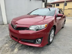 Toyota Camry SE Sport 4dr Sedan (2.5L 4cyl 6A) 2014 Red