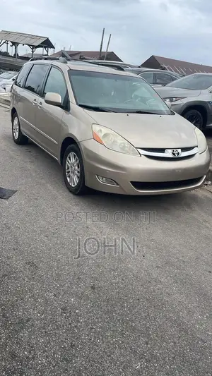 Toyota Sienna 2008 Gray