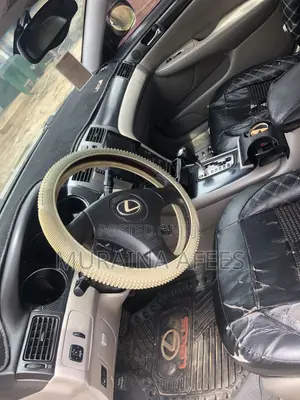 Buscar Vision 2.0 2004 Silver