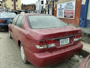 Infiniti G 2000 Red
