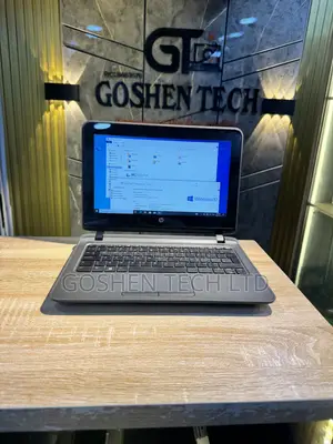 Laptop HP ProBook 11 G2 EE 4GB Intel SSD 128GB