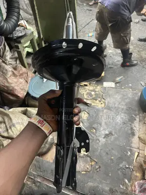 Front Shock Absorber Highlander 05