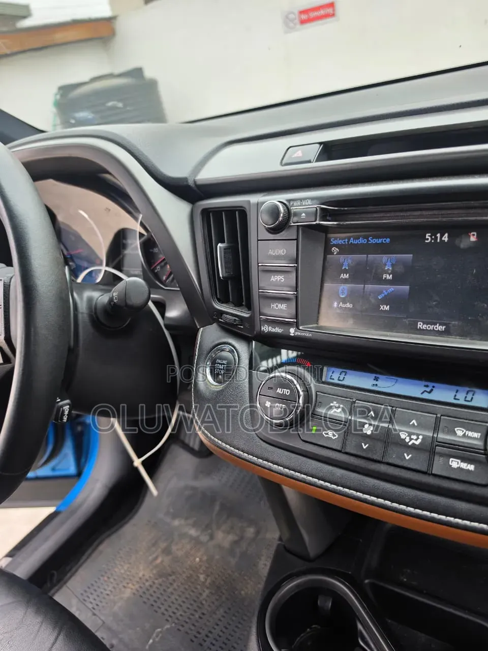 Toyota RAV4 2018 Blue