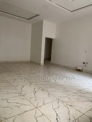 3bdrm Block of Flats in Kaura for rent