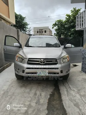 Toyota RAV4 2008 Silver