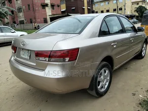 Hyundai Sonata 2007 Gold