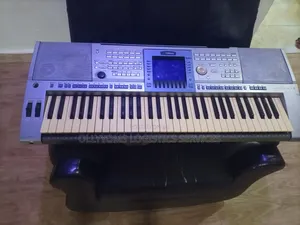 Yamaha PSR 1500
