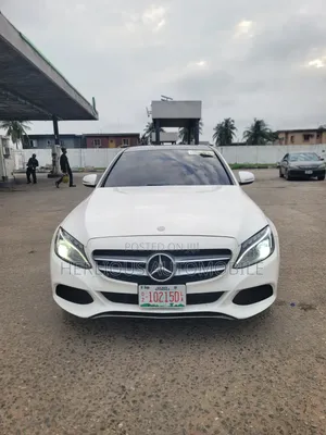 Mercedes-Benz C300 2015 White