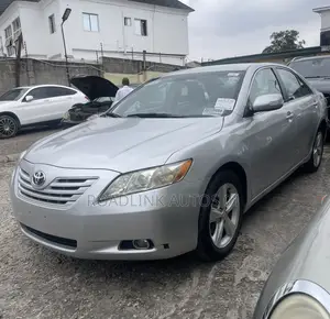 Toyota Camry LE 4dr Sedan (2.4L 4cyl 5A) 2009 Silver