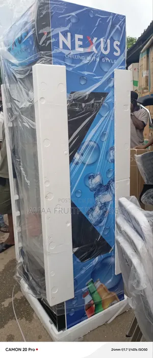 Nexus Showcase Fridge 501