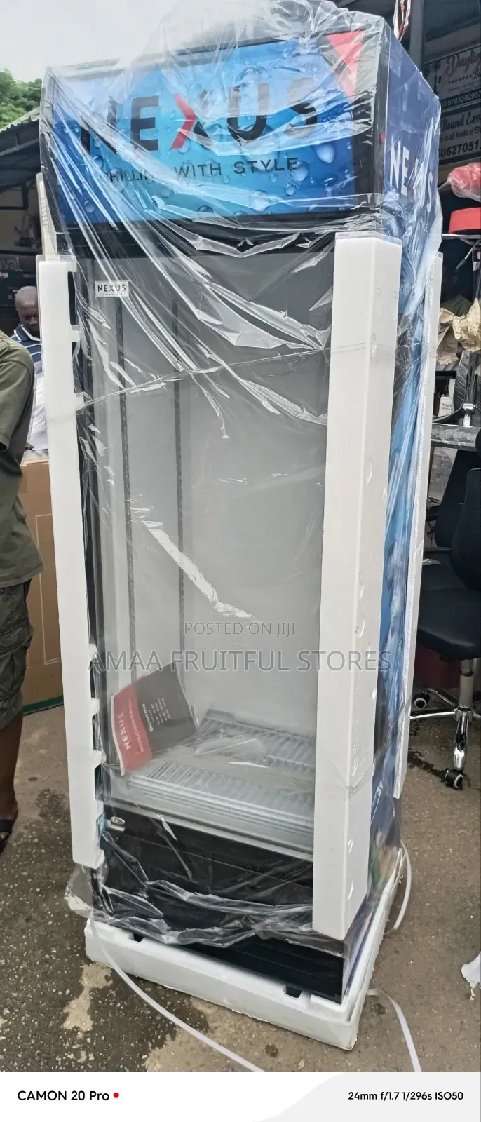 Nexus Showcase Fridge 501