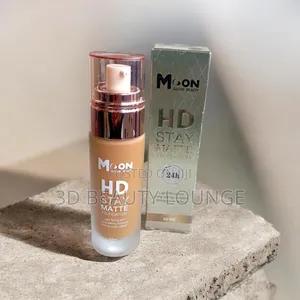 Moon Glow Foundation
