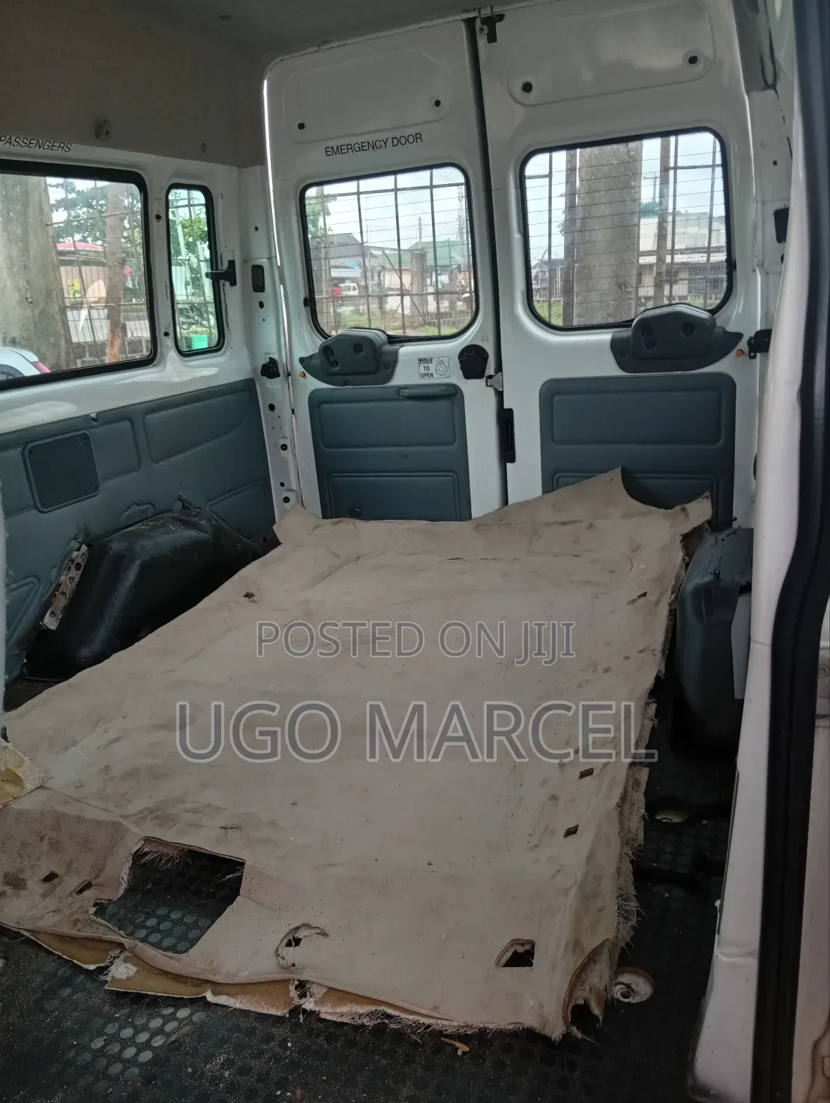 Ford Transit 2010 White