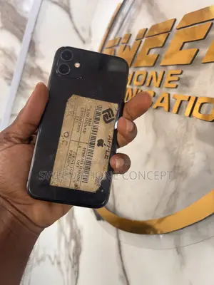 Apple iPhone 11 64 GB Black