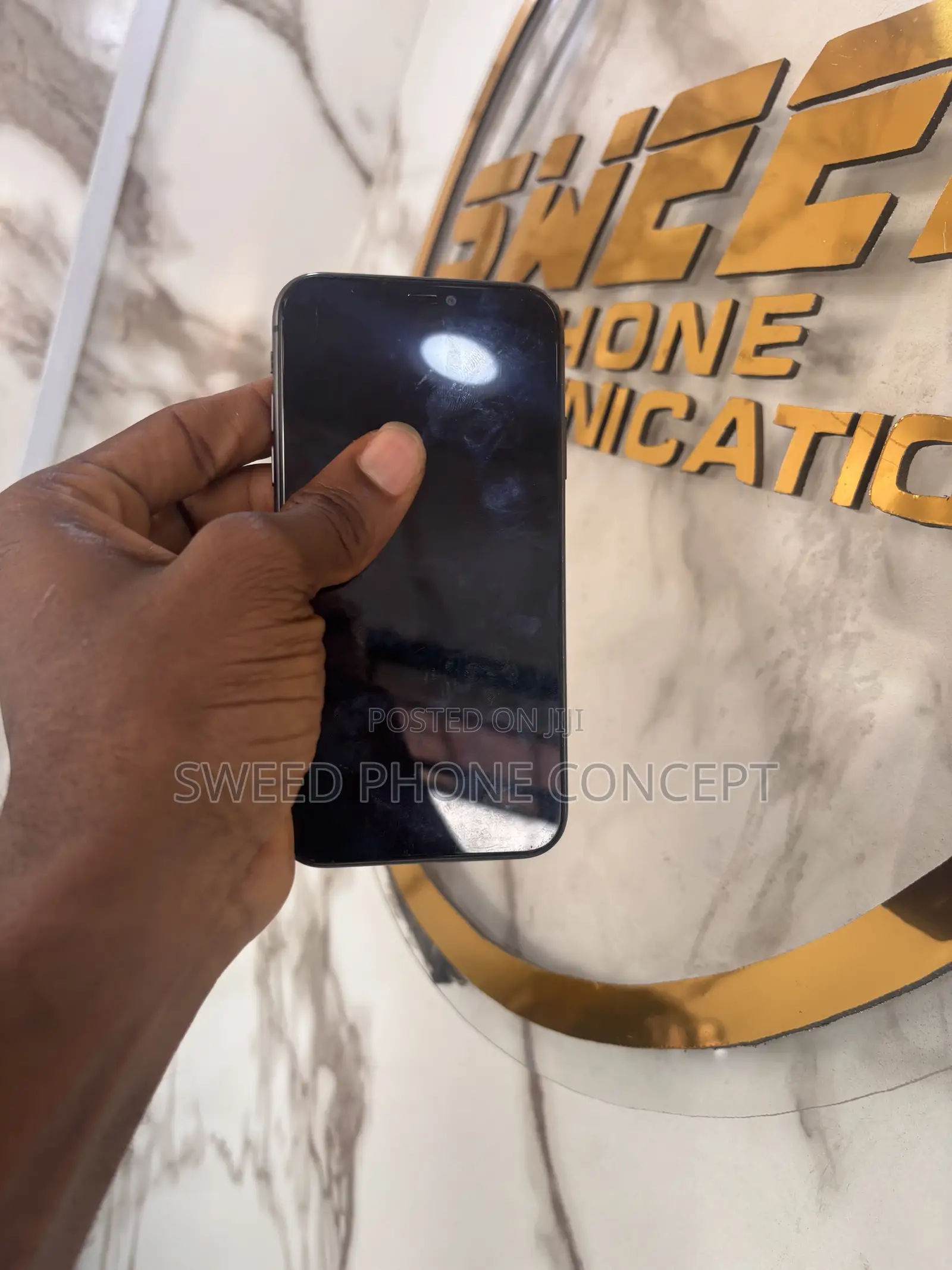 Apple iPhone 11 64 GB Black