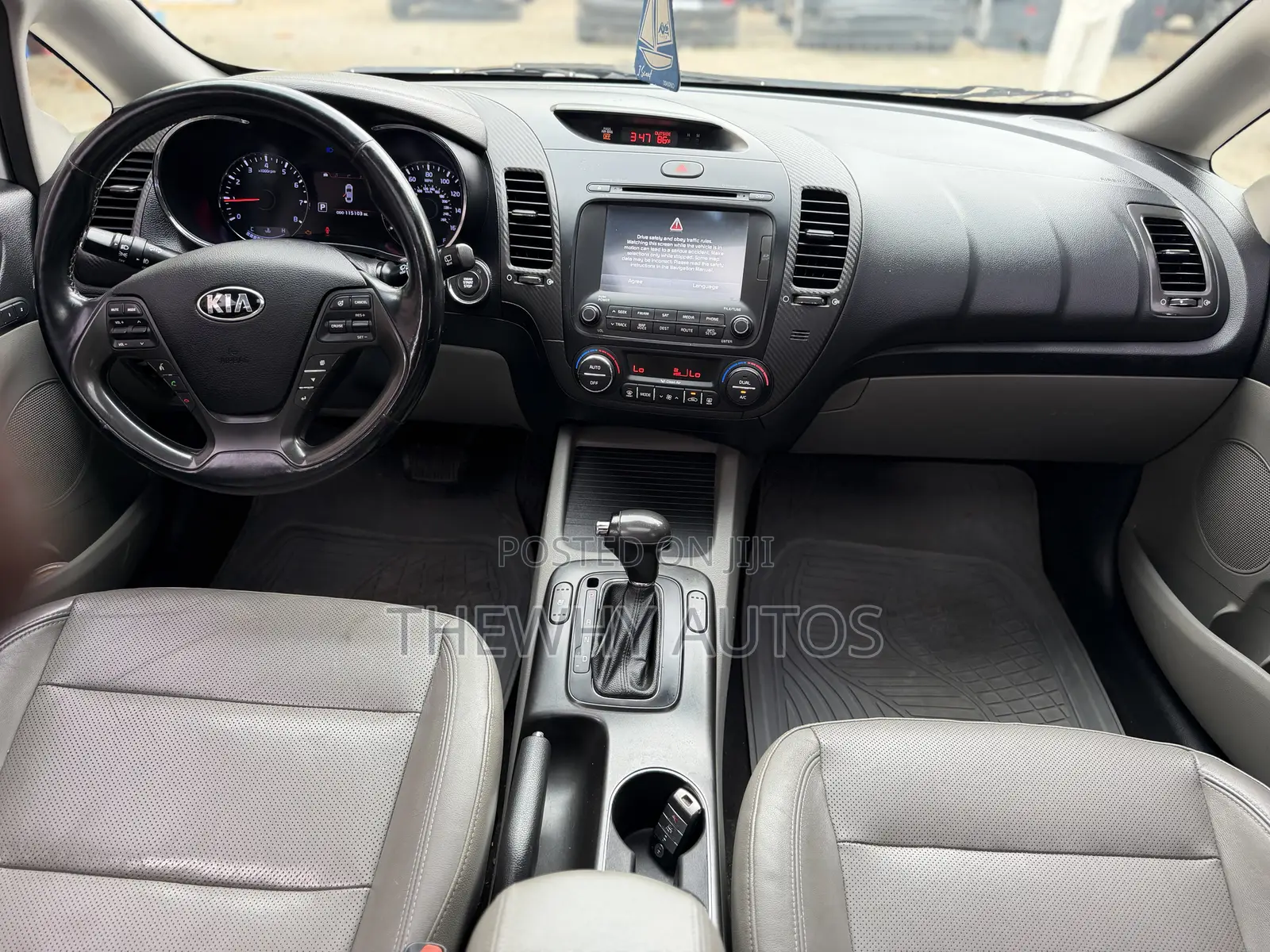 Kia Forte EX Hatchback 2014 White