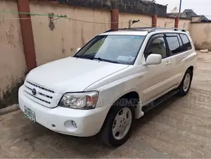 Toyota Highlander 2005 White