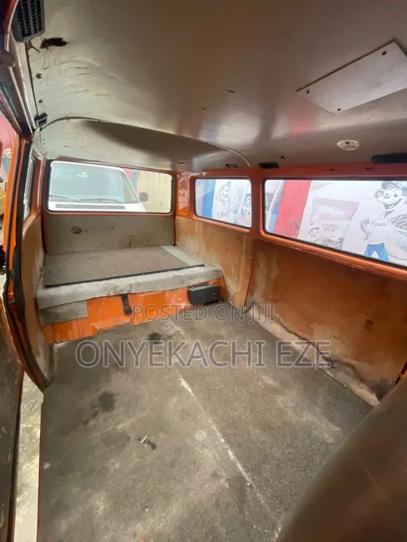 Volkswagen Transporter 2003