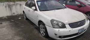 Kia Optima 2010 White