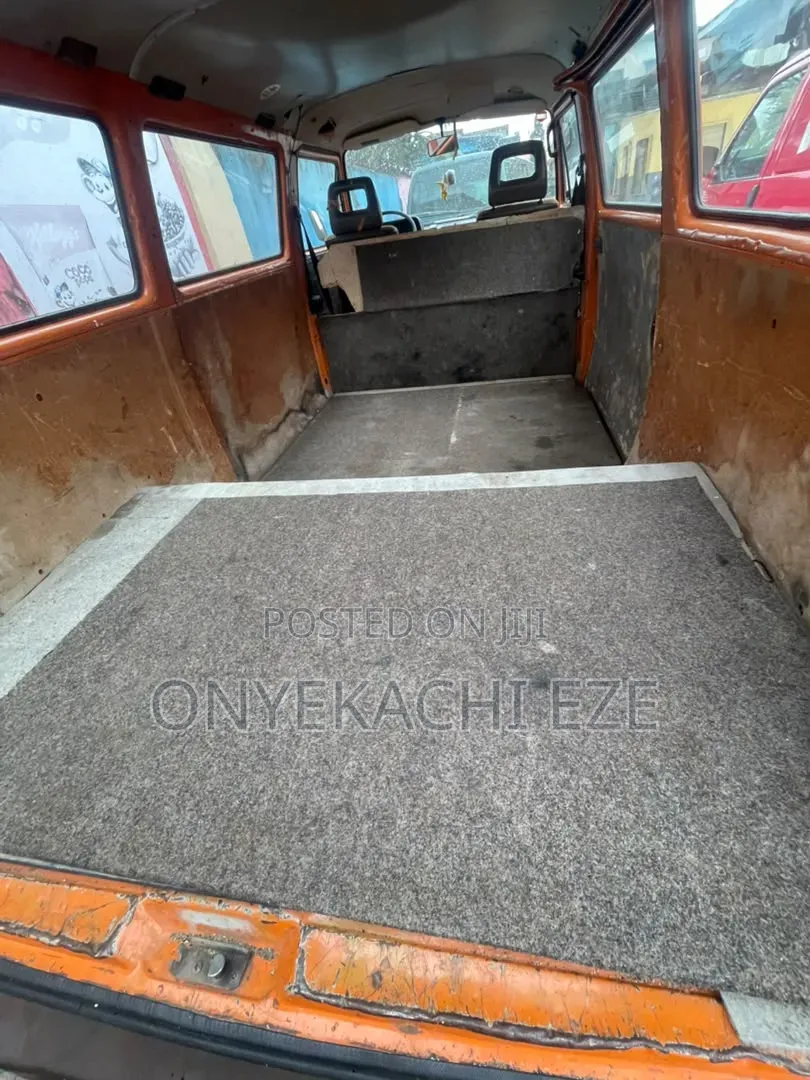 Volkswagen LT 2003 Orange
