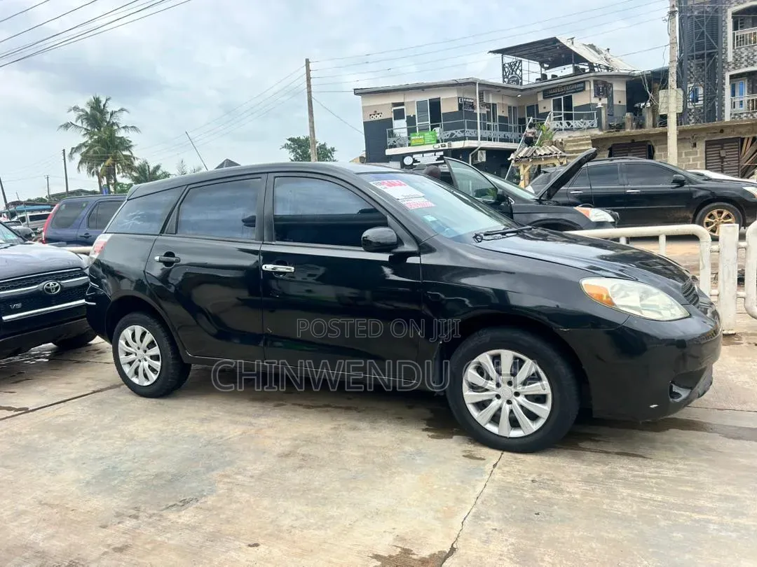 Toyota Matrix 2005 Black
