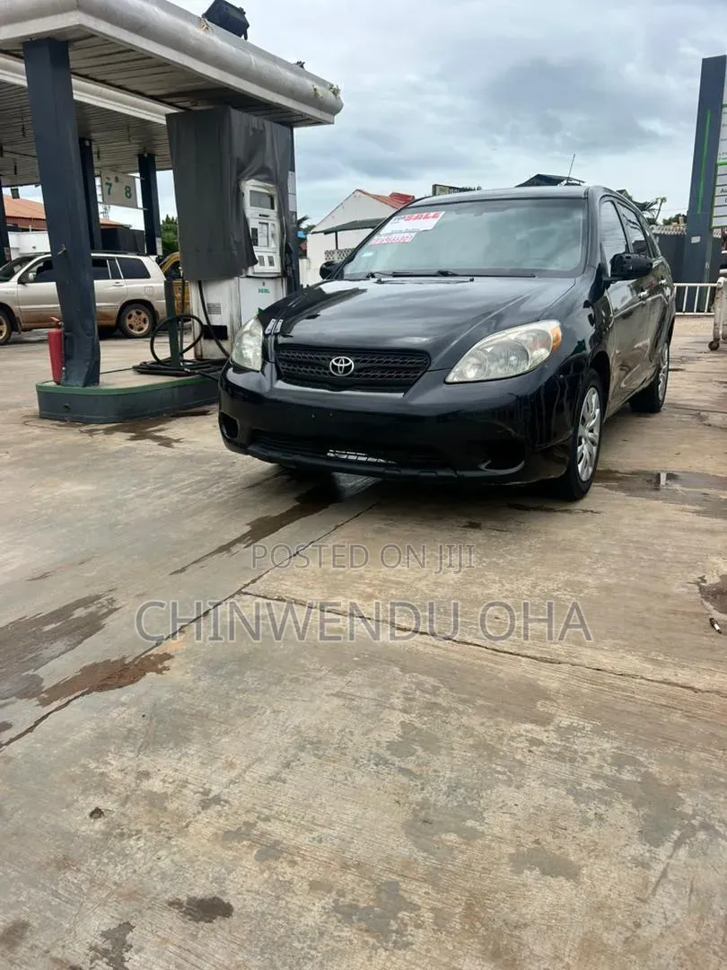 Toyota Matrix 2005 Black