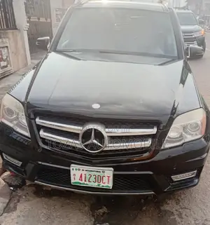 Mercedes-Benz GLK-Class 350 2012 Black