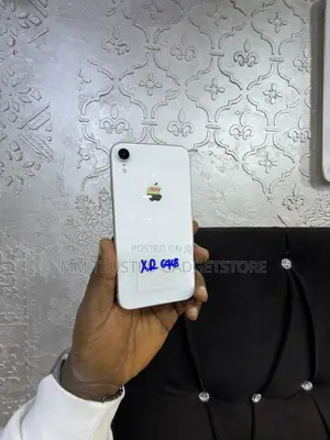 Apple iPhone XR 64 GB White