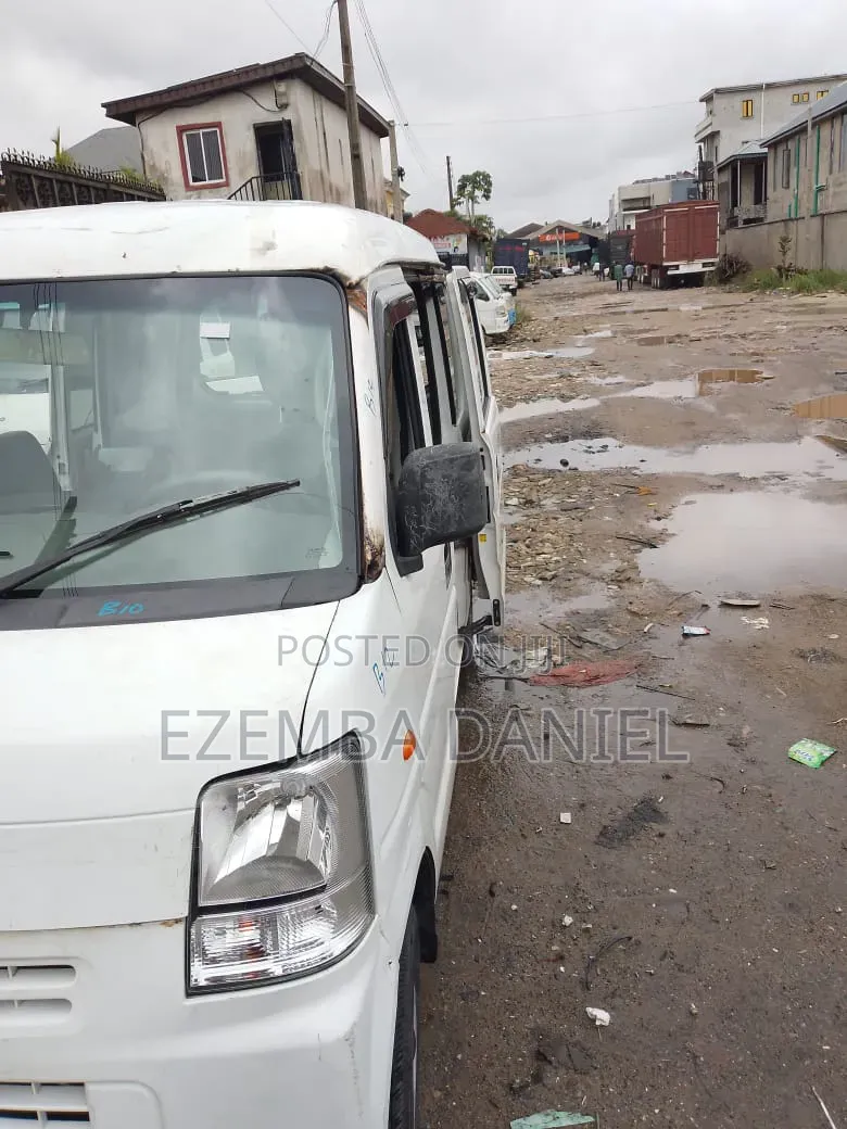 Suzuki Every 2008 White