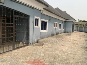 3bdrm Bungalow in Rumokrushi, Obio-Akpor for sale