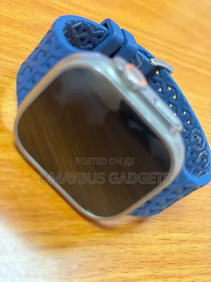 Omaybus Watches