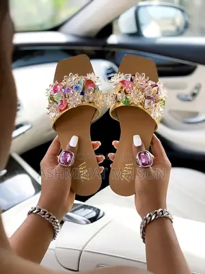 Luxury Fashion, Premium Bags Shoes,clothing slide.sneakers.