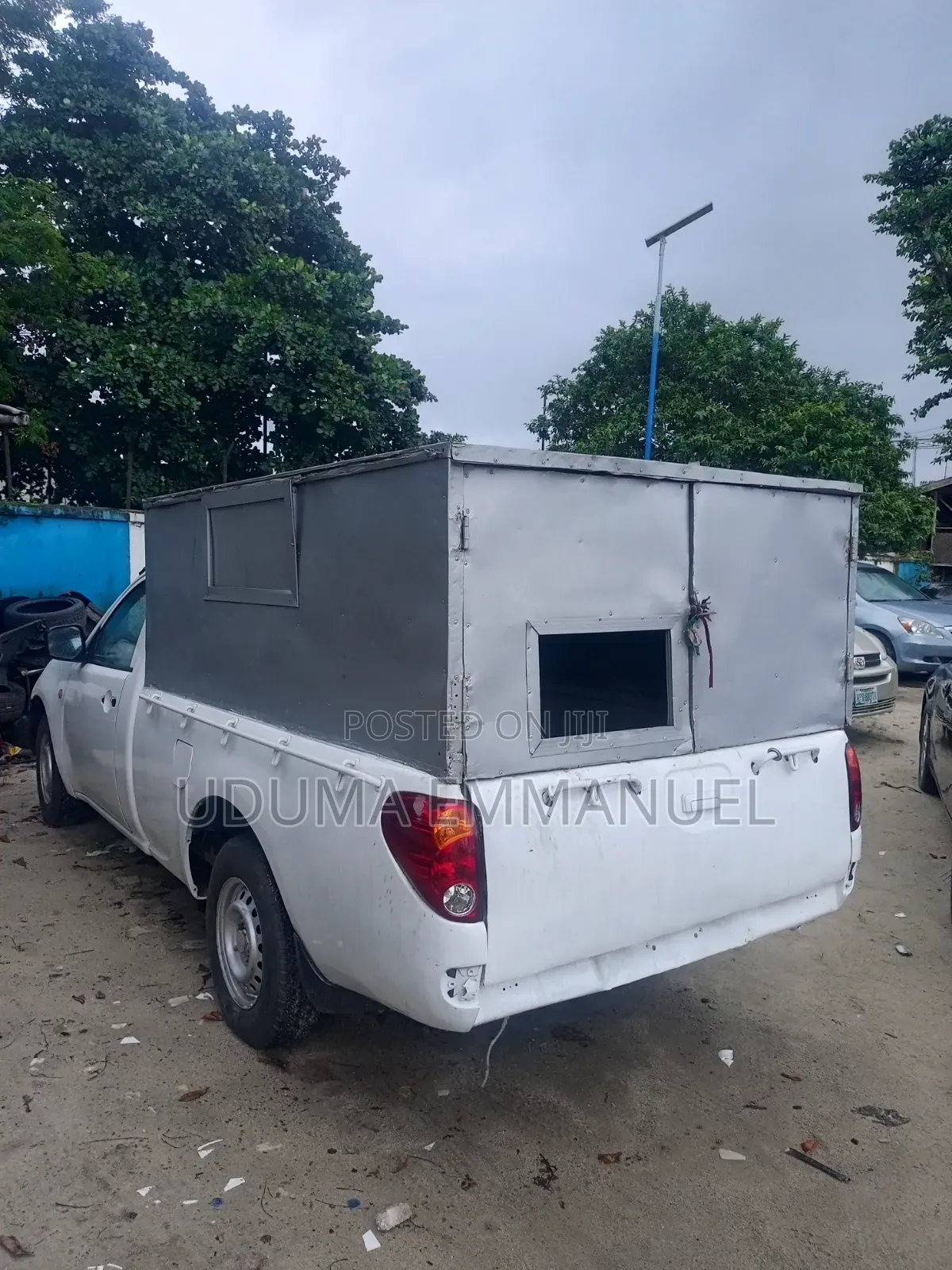Mitsubishi L200 2013 White
