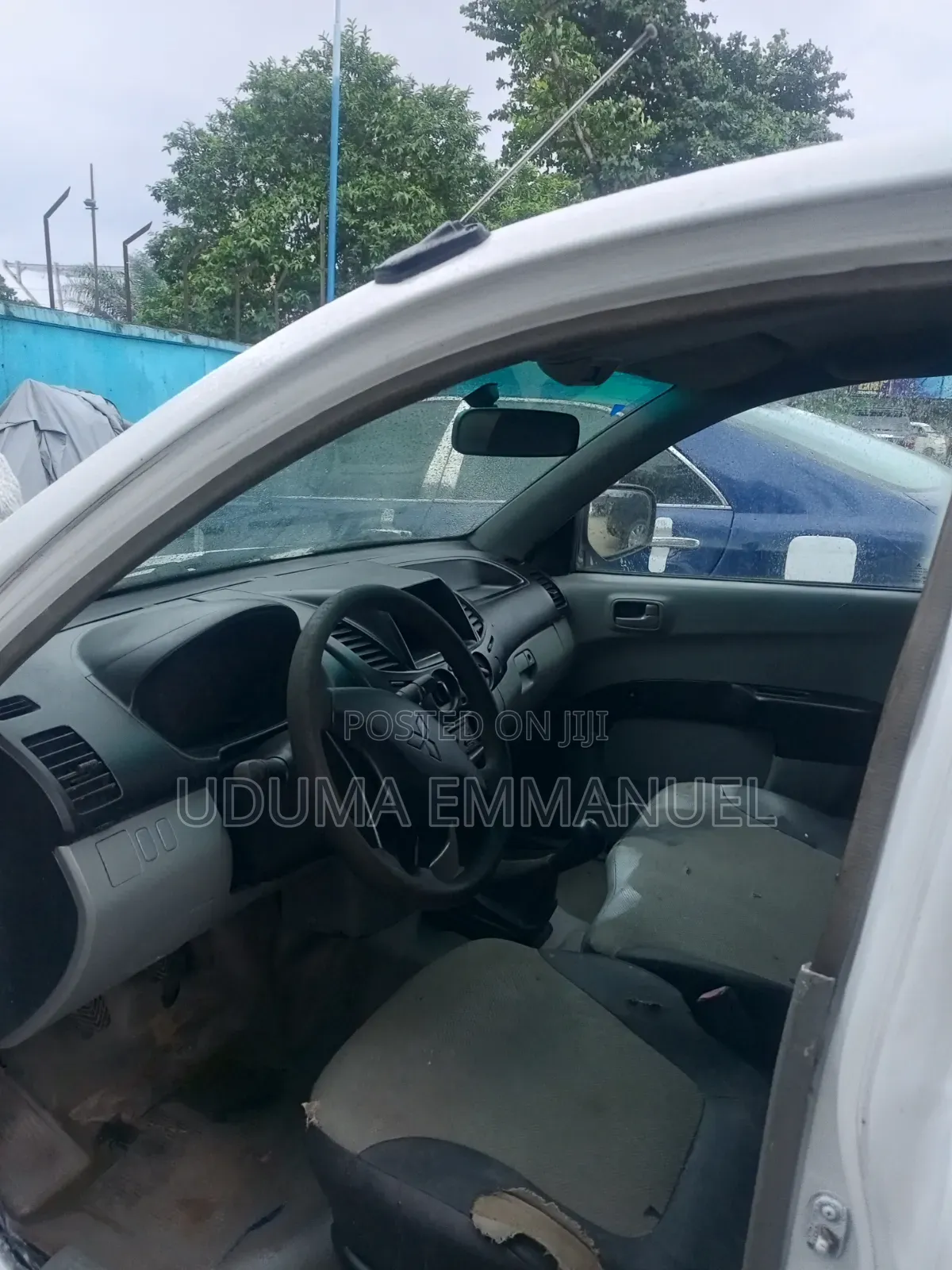 Mitsubishi L200 2013 White