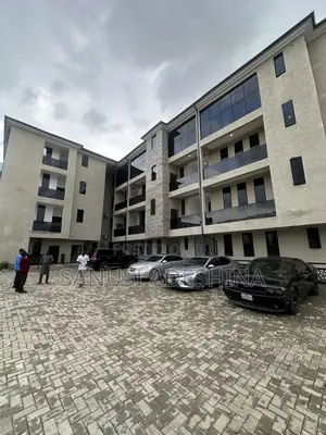 3bdrm Block of Flats in Jahi Gilmore,Close for sale