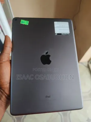 Apple iPad Air (2020) 64 GB Black