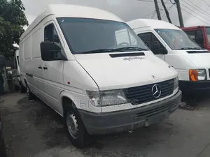 Mercedes-Benz Sprinter 2006 White