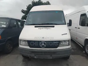 Mercedes-Benz Sprinter 2006 White
