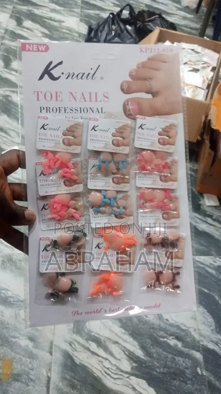 Nails for Ladies Both Hand and Toes