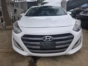 Hyundai Elantra 2015 White