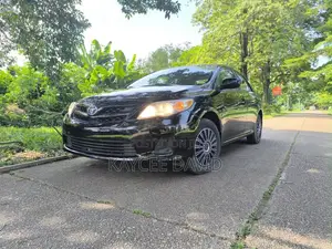 Toyota Corolla LE 4dr Sedan (1.8L 4cyl 4A) 2012 Black
