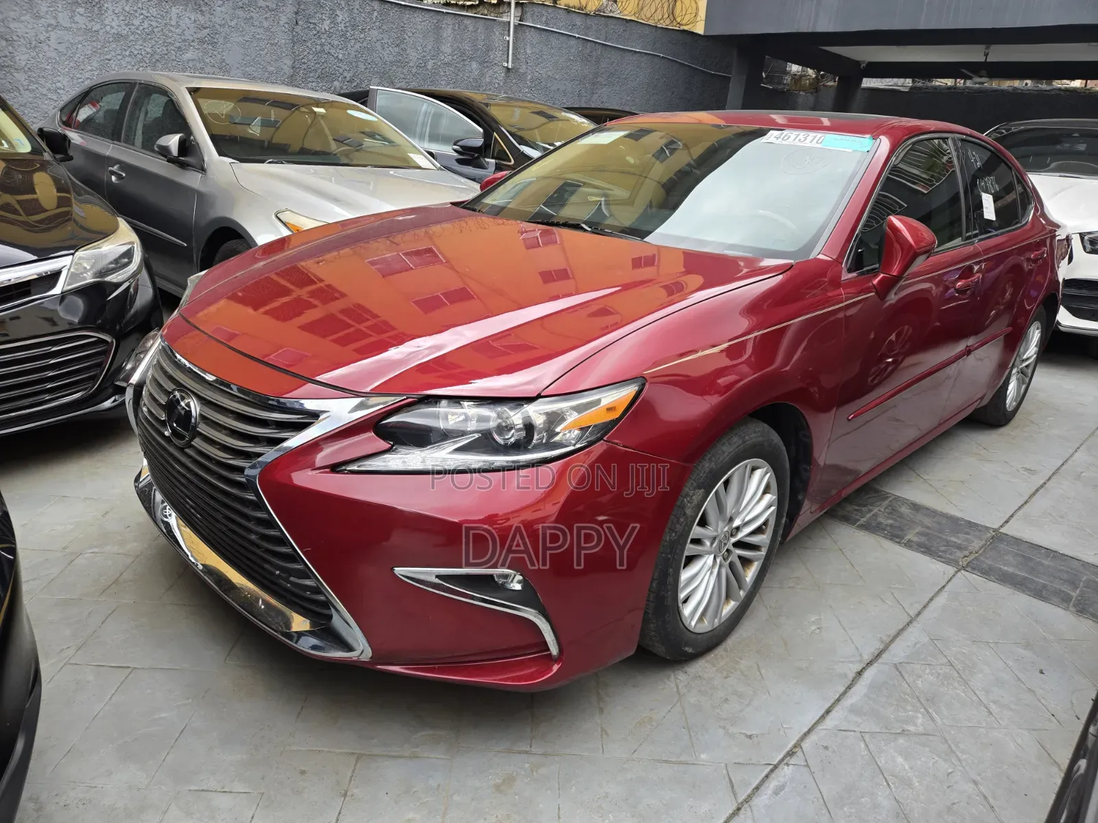 Lexus ES 2017 Red