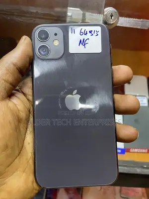 Apple iPhone 11 64 GB Black