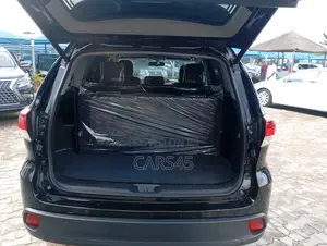 Toyota Highlander 2018 Black